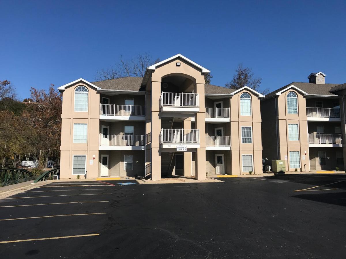Lakeside Condo On Lake Taneycomo Branson Bagian luar foto